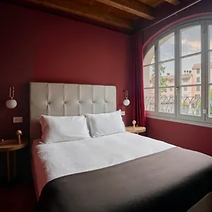  Apartment Rego - Boutique & Serenity With Some Off-site In The Heart Of Center Italien