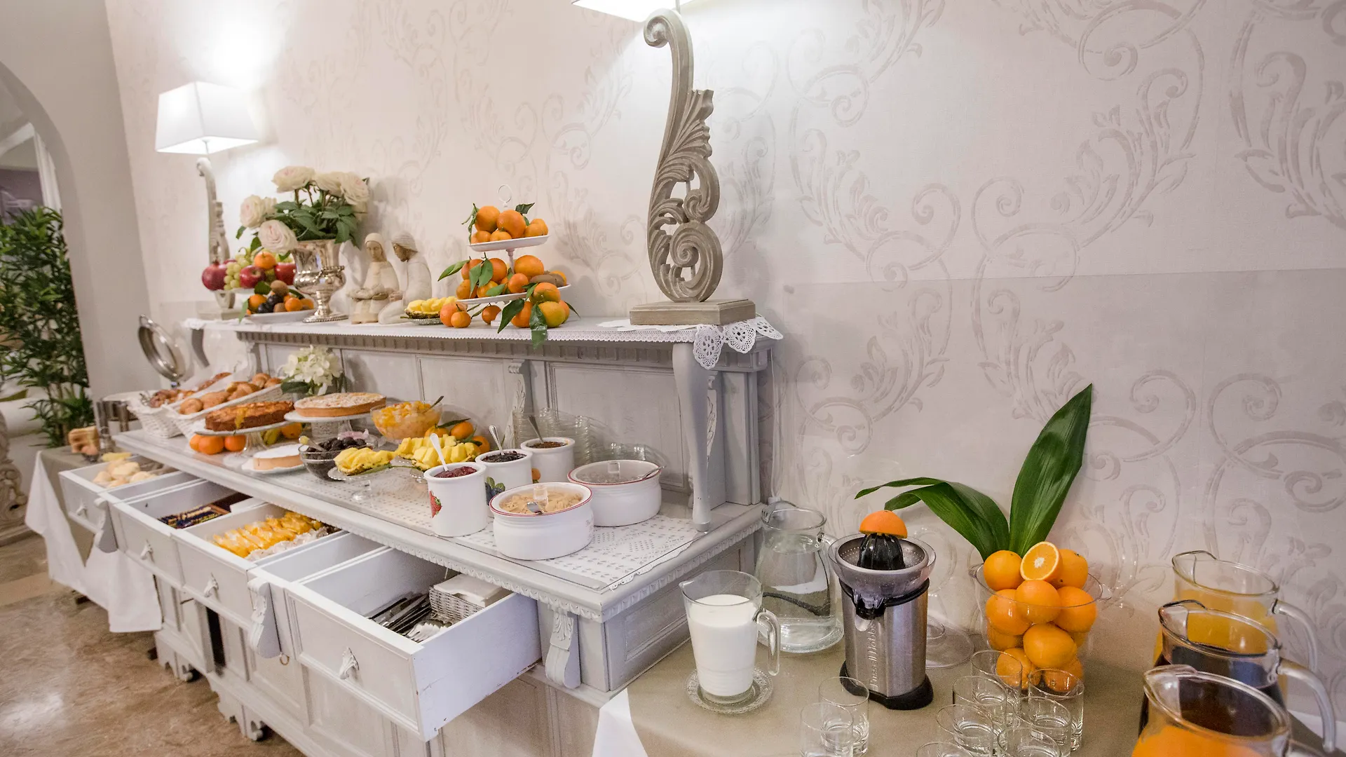 Hotel Accademia Bologna Italy